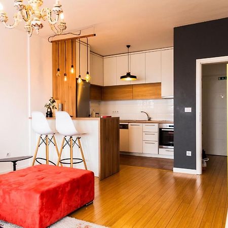 Modern Apartment With A View Feels Like Home Pristina Exteriör bild