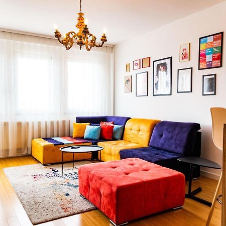 Modern Apartment With A View Feels Like Home Pristina Exteriör bild