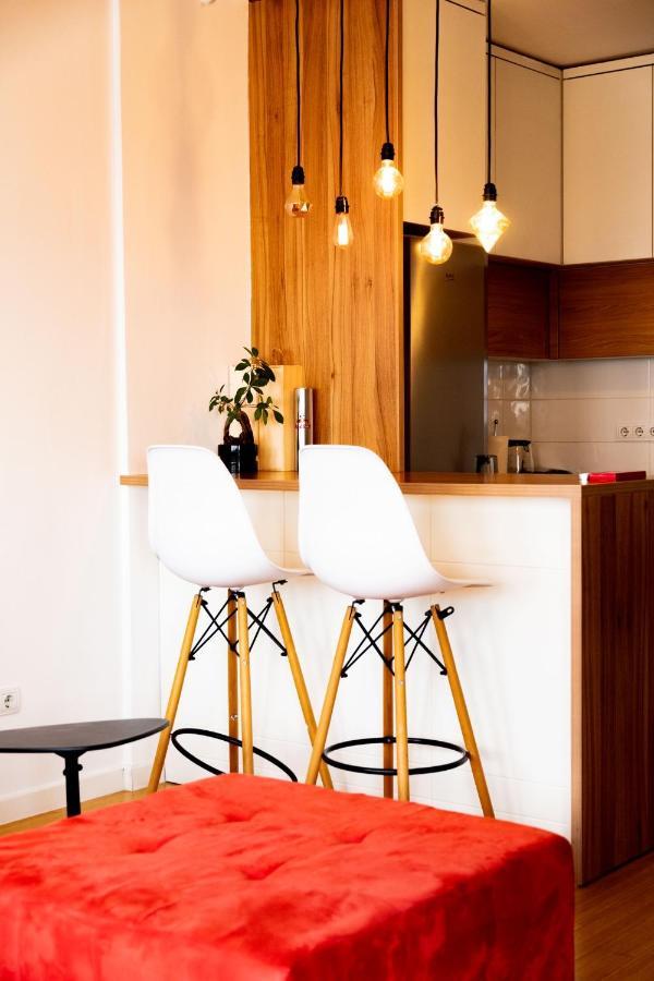 Modern Apartment With A View Feels Like Home Pristina Exteriör bild