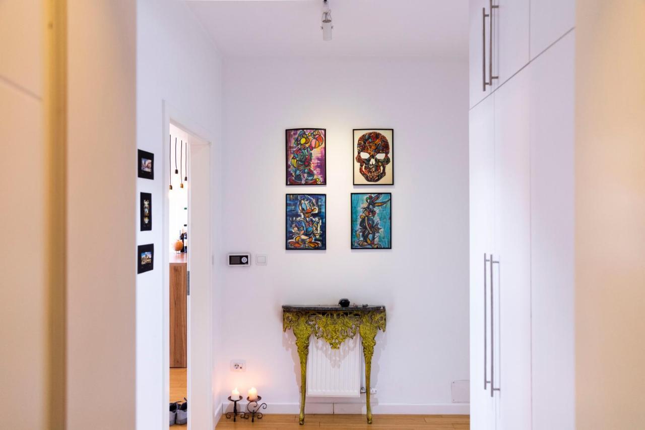 Modern Apartment With A View Feels Like Home Pristina Exteriör bild