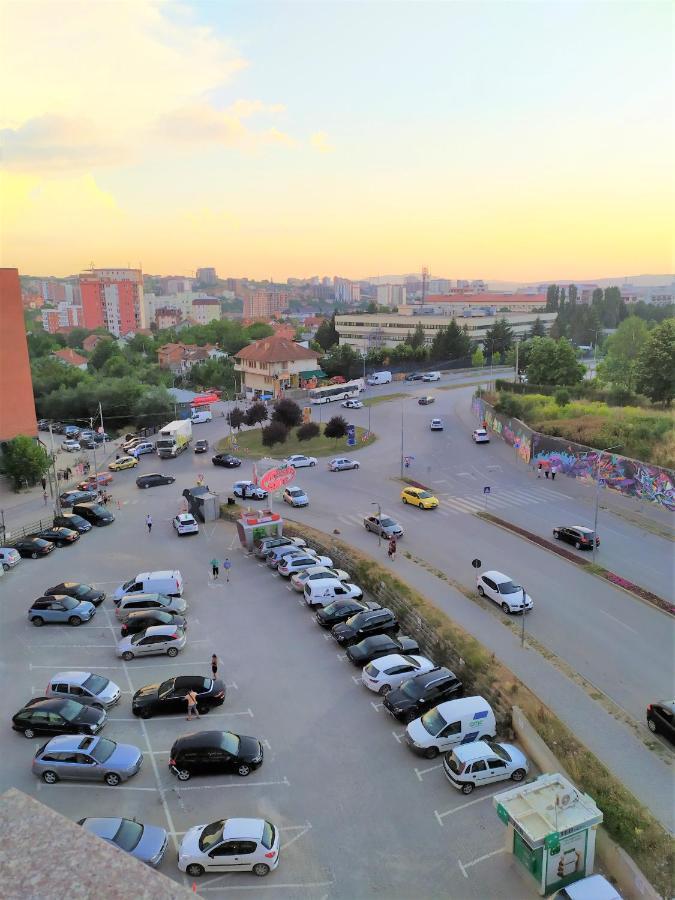 Modern Apartment With A View Feels Like Home Pristina Exteriör bild